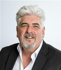 Profile image for Councillor Paul Bidwell